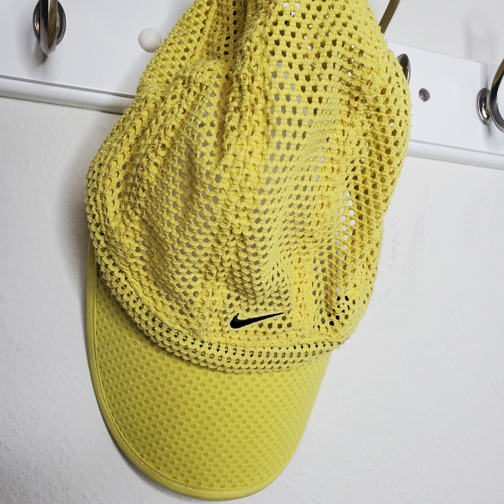 Nike Women's Hat